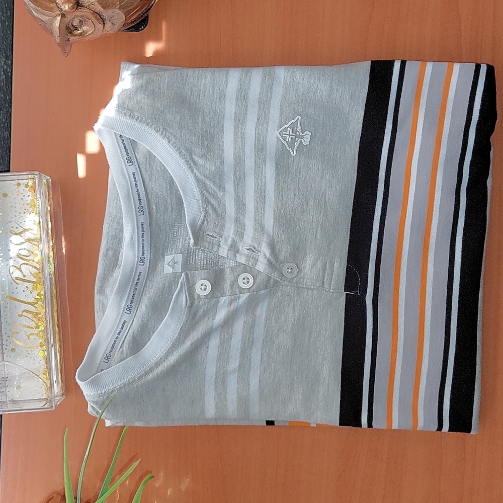 Lifted Research Group. LRG boys t-shirt size large 14/16 standard fit